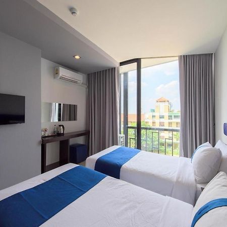 Ingtara Hotel Кхон Каен Екстериор снимка