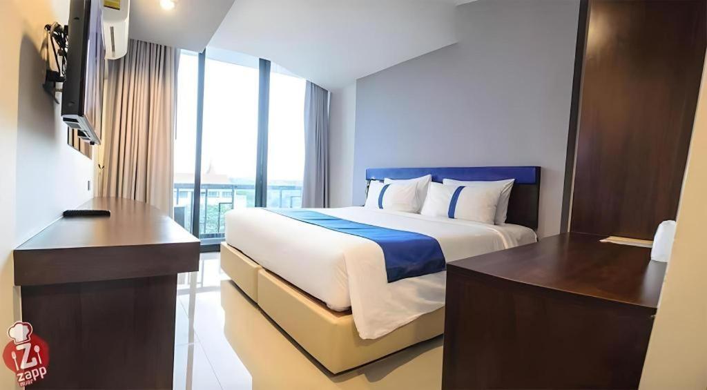Ingtara Hotel Кхон Каен Екстериор снимка