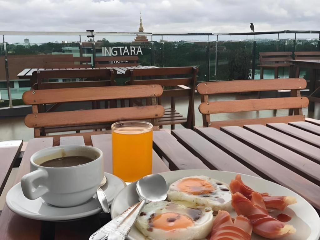 Ingtara Hotel Кхон Каен Екстериор снимка